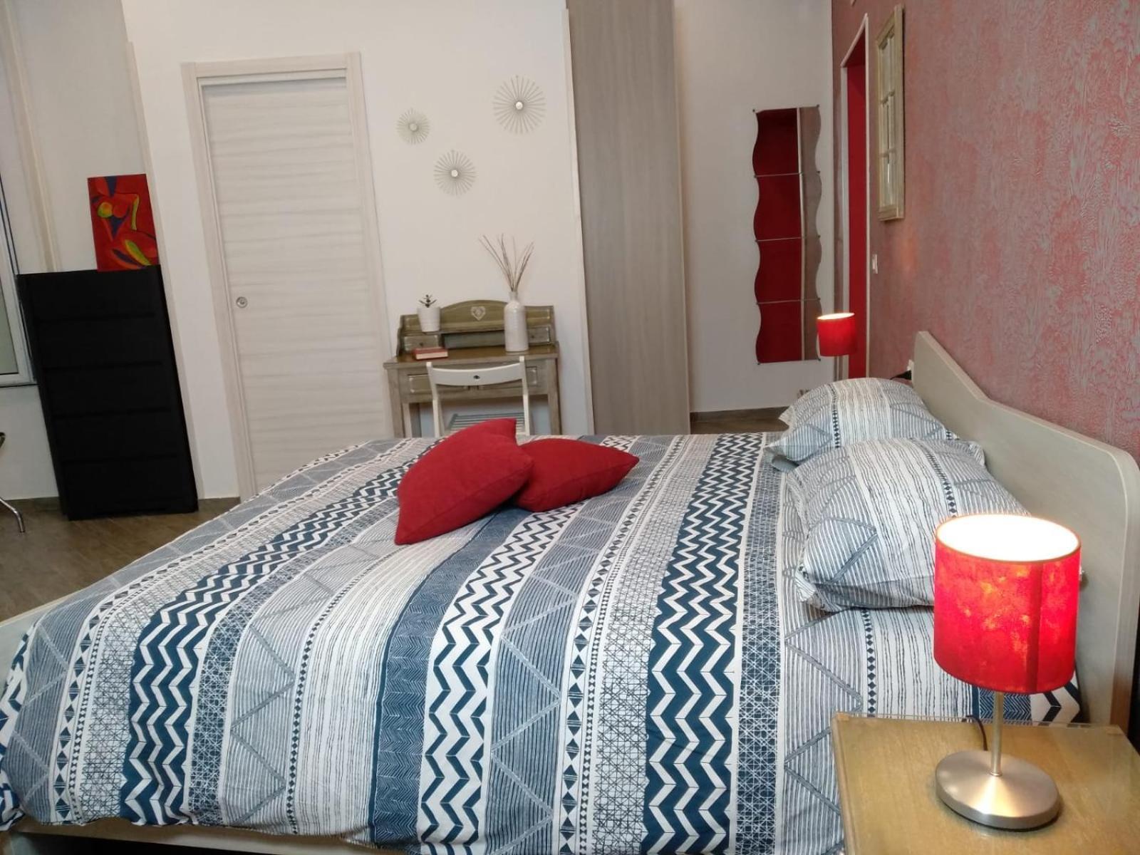 B&B Da Ary Colorful Rooms เนเปิลส์ ภายนอก รูปภาพ