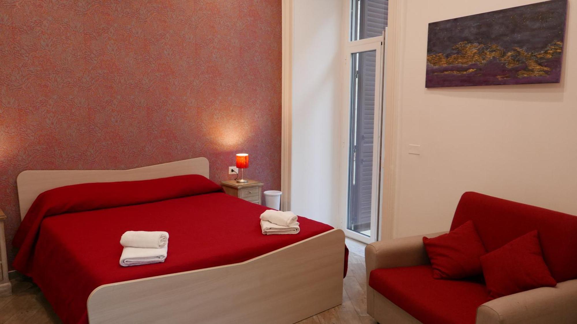 B&B Da Ary Colorful Rooms เนเปิลส์ ภายนอก รูปภาพ